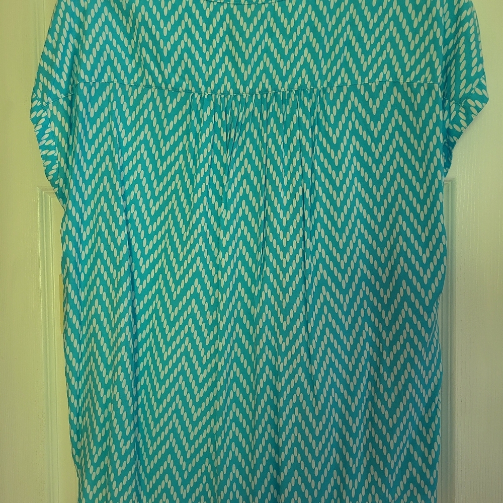 Ladies summer top - Picture 2 of 4